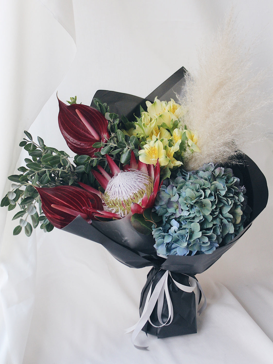 King Protea Hydrangeas Pampas Grass Grand Flower Bouquet